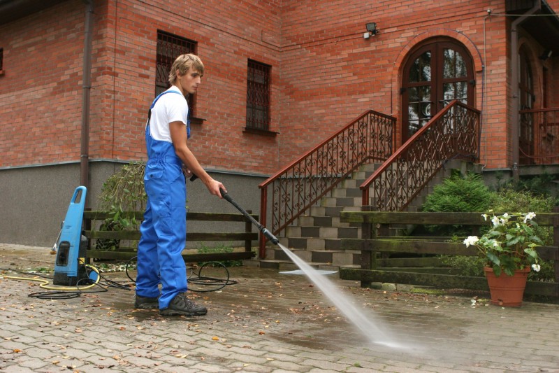 Need a Clean Deck This Summer! Hire a Professional to Power Wash It!