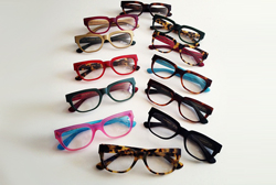 Tips to Help You Choose Eyeglass Frames in Manhattan