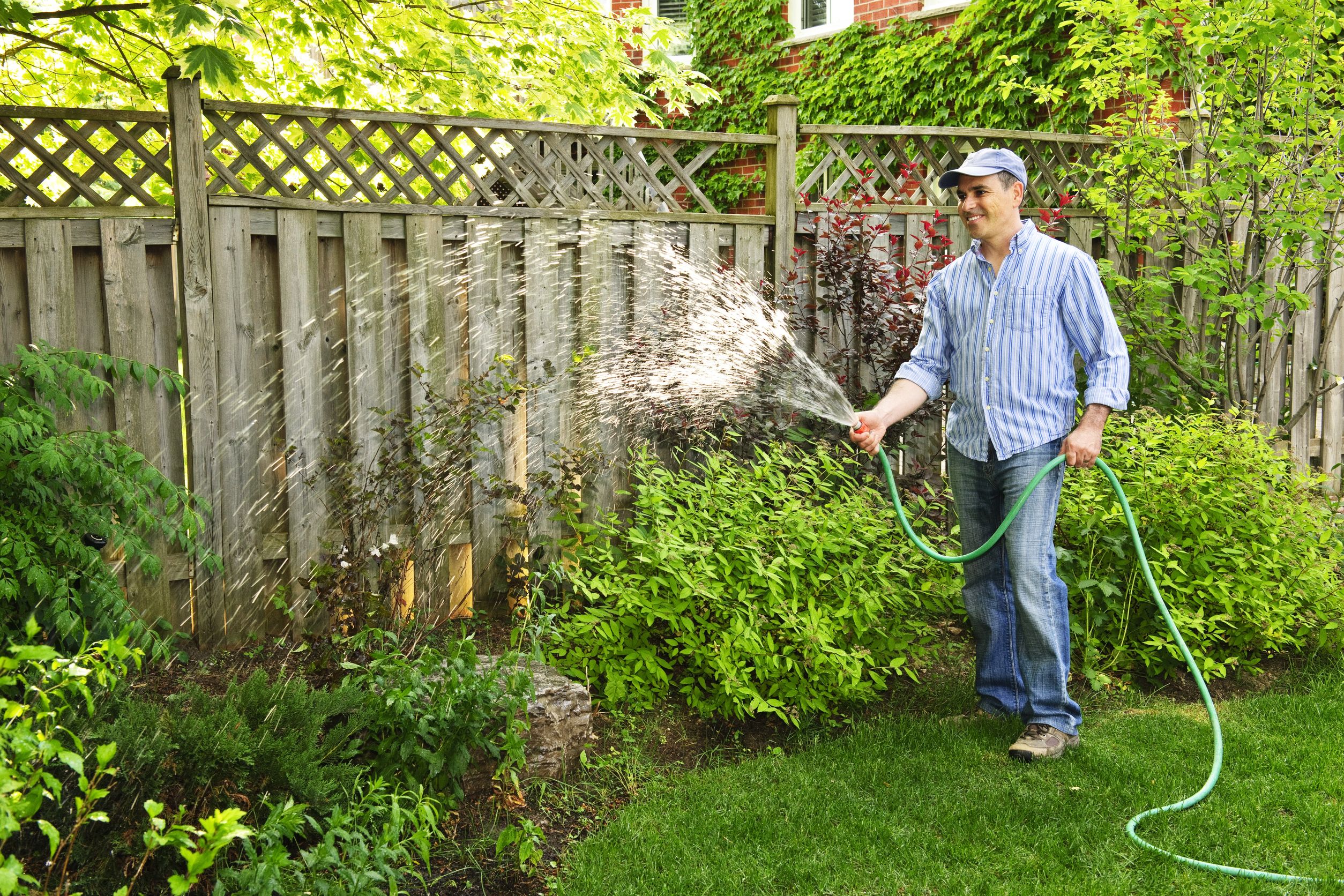 Homeowners Can Trust a Landscaping Service in Fairfield, Connecticut to Create a Dream Yard