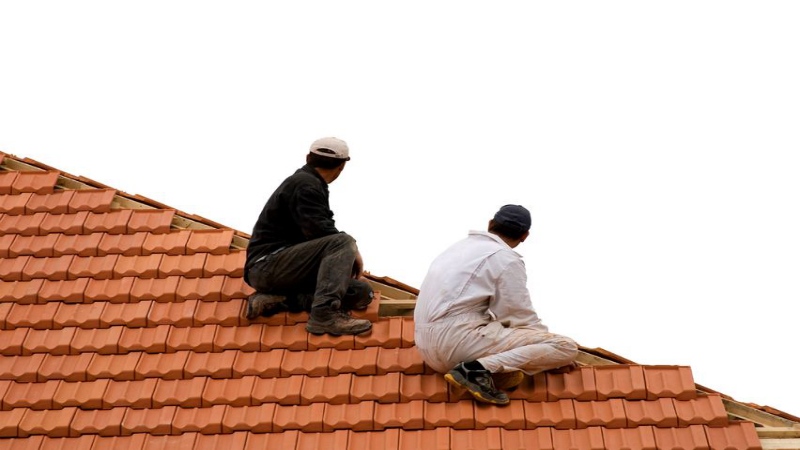 The Value Of Hiring A Professional Roofer