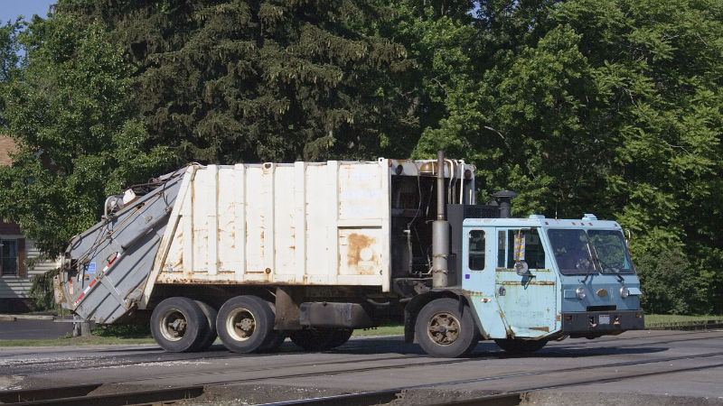 Consider Renting Dumpsters in Baltimore MD for a Quick Cleanup