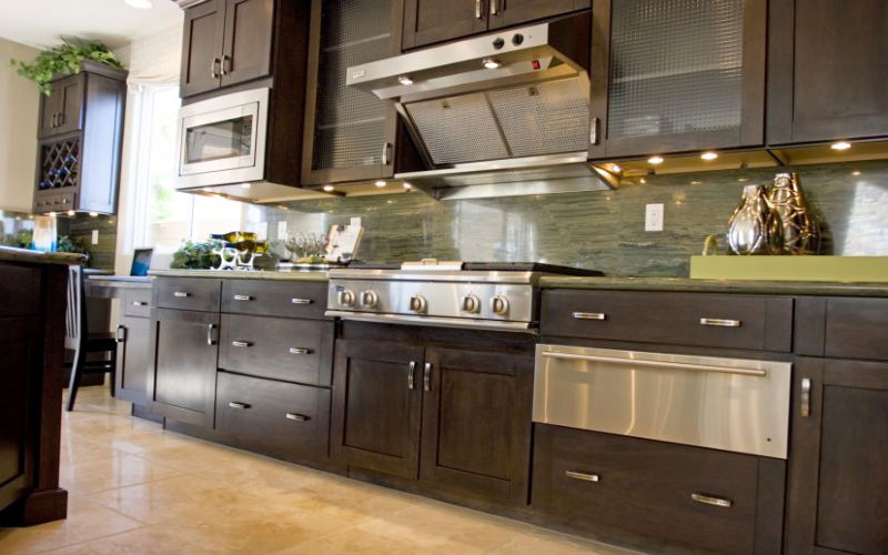 Choosing the right kitchen cabinets