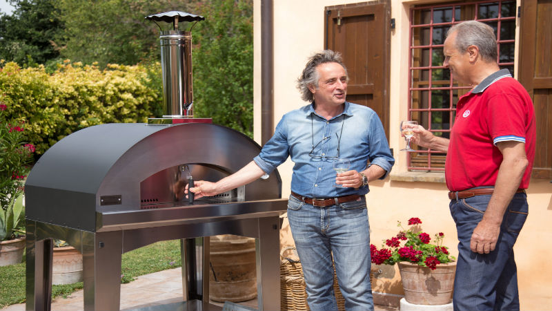 Cooking Pizza in Your Outdoor Oven