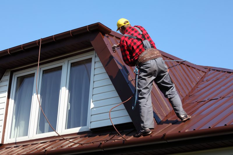 Services Offered by a Local Roofing Contractor in Orland Park